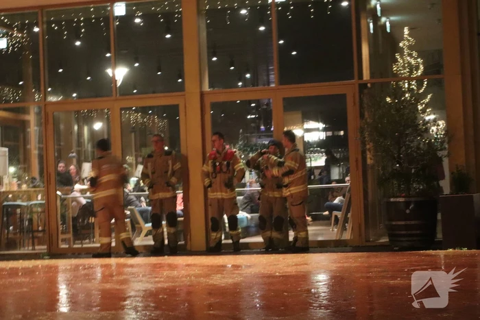 Explosieven Opruimingsdienst Defensie doet onderzoek naar verdacht pakket