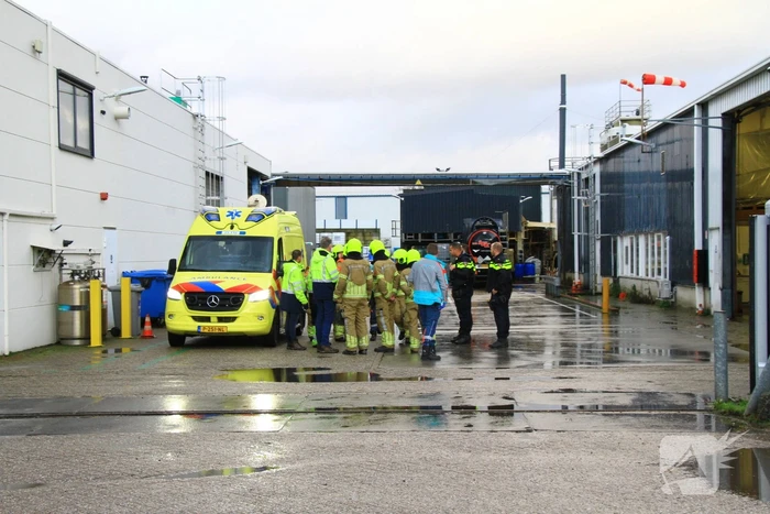 Persoon gewond na bedrijfsongeval met gevaarlijke stof