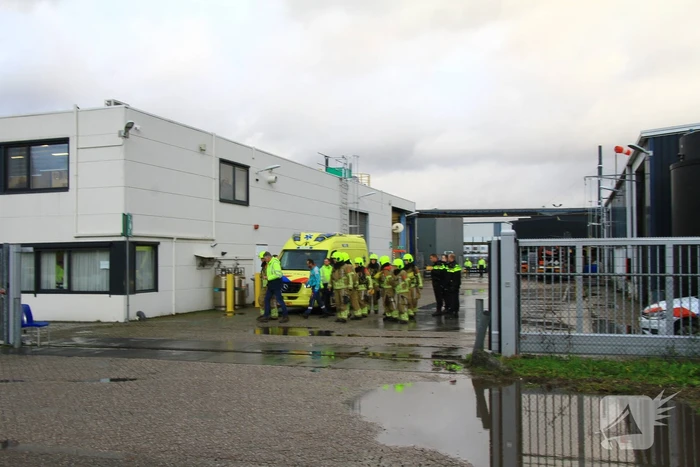 Persoon gewond na bedrijfsongeval met gevaarlijke stof