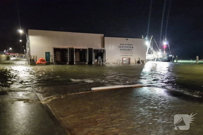 Overlast door extreem hoge waterstand