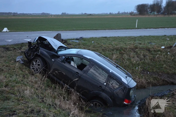 Veel schade bij aanrijding tussen twee voertuigen
