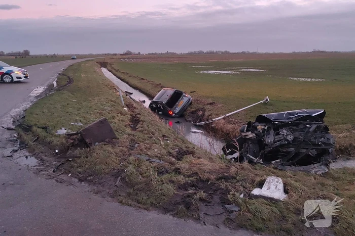 Veel schade bij aanrijding tussen twee voertuigen