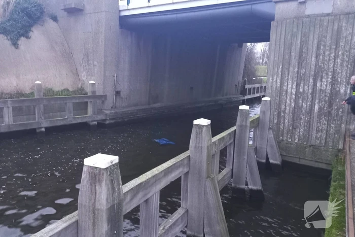 Hulpdiensten ingezet voor persoon te water