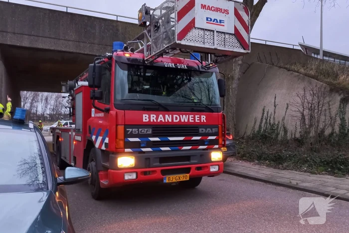 Hulpdiensten ingezet voor persoon te water