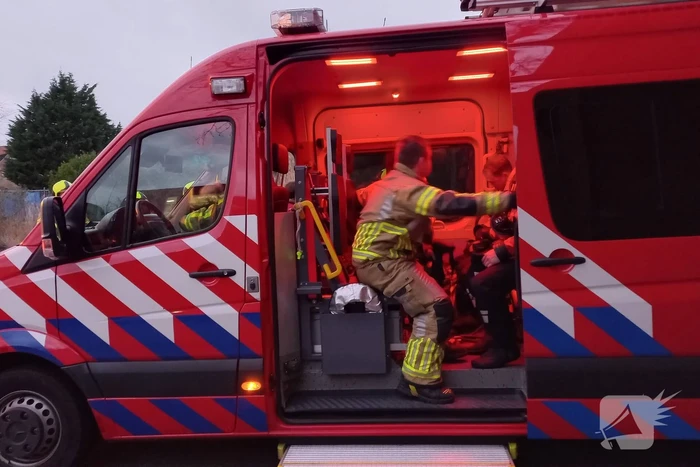 Hulpdiensten ingezet voor persoon te water