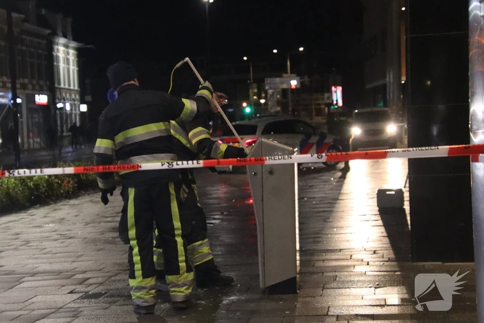 Brandweer ingezet voor loshangende verlichting