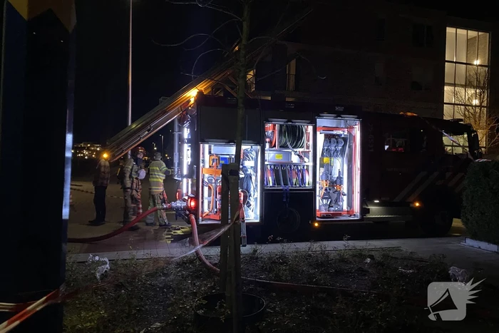 Flinke rookontwikkeling bij brand in schuur