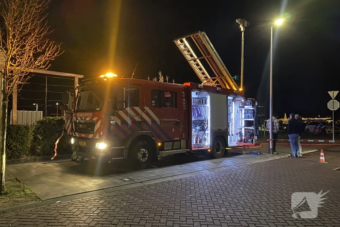 Flinke rookontwikkeling bij brand in schuur