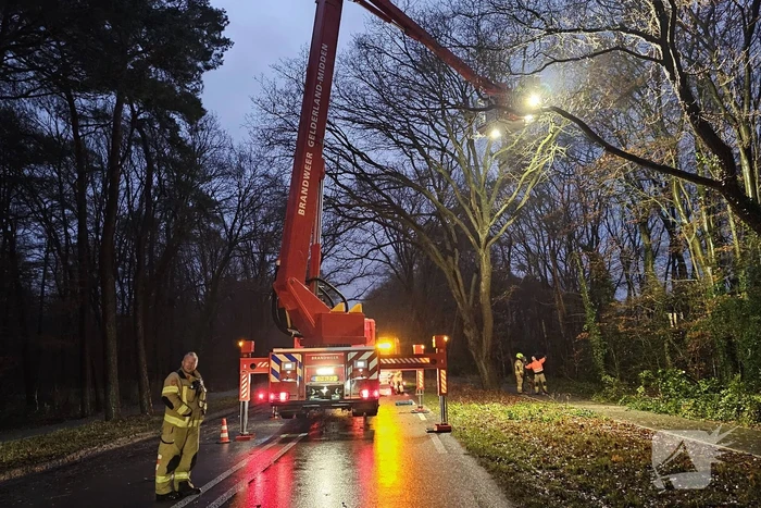 Brandweer ingezet voor stormschade