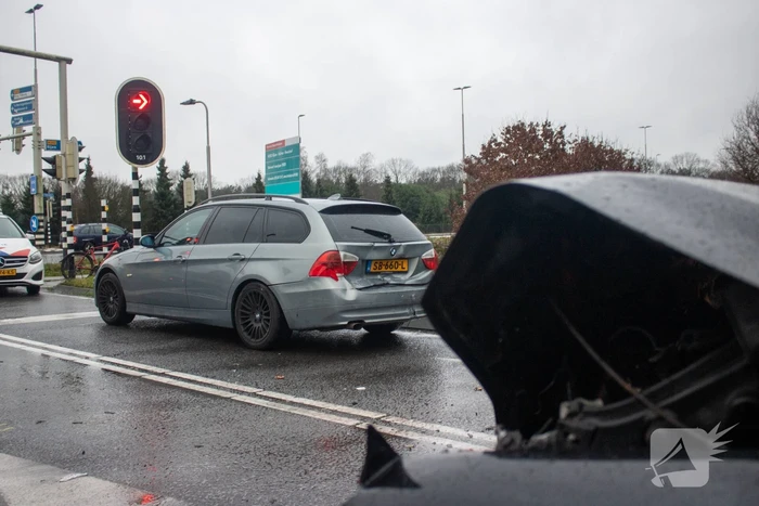 Dronken bestuurder veroorzaakt kop-staartbotsing