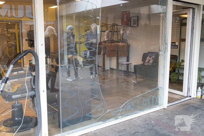 Brandstichting bij kapperszaak