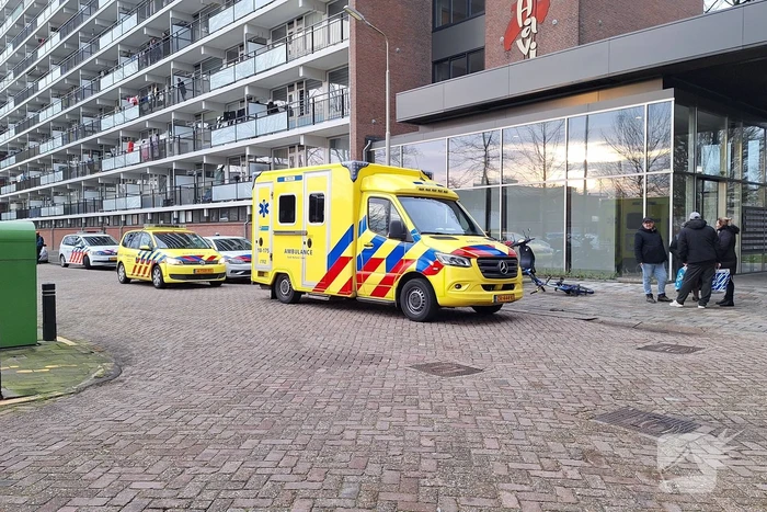 Gewonde na steekincident in flat