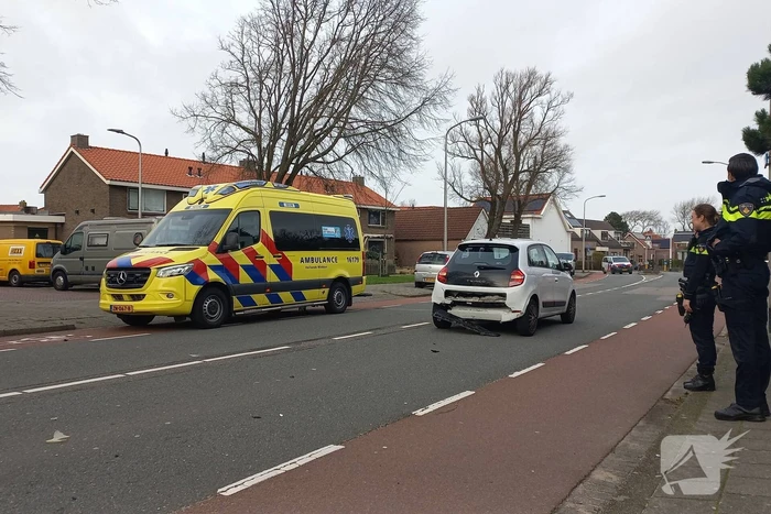 Gewonde bij ongeval tussen twee voertuigen