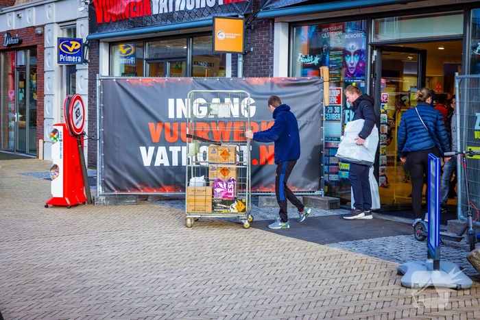 Vuurwerkliefhebbers kopen massaal in ondanks afsteekverbod