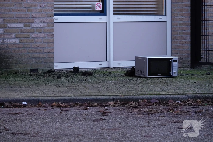 Rookontwikkeling door brand in magnetron in woon-zorgcomplex