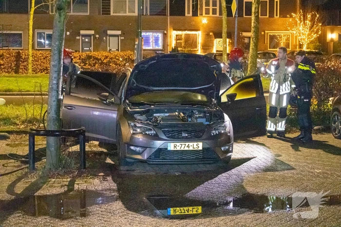 Veel schade bij autobrand