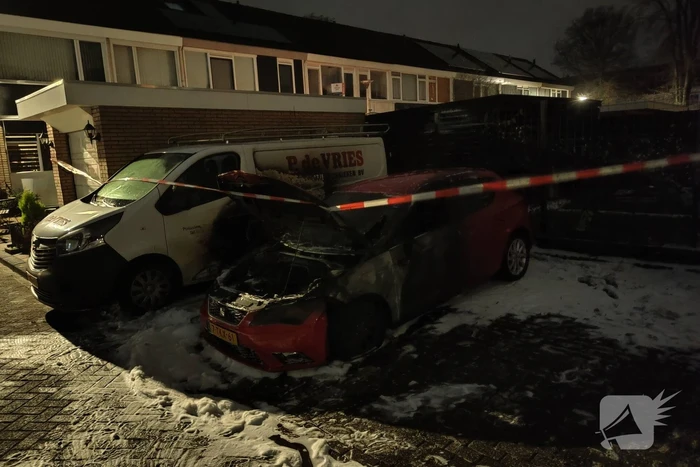 Onderzoek naar jerrycan bij autobrand