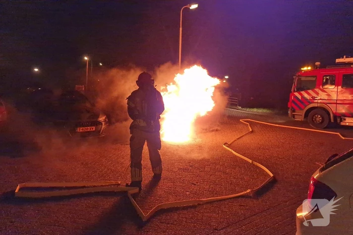 Porsche Cayenne verwoest door brand