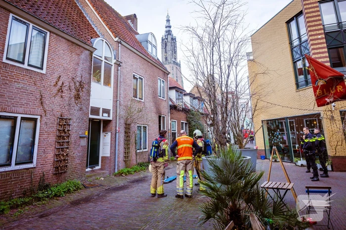 Veel schade bij woningbrand