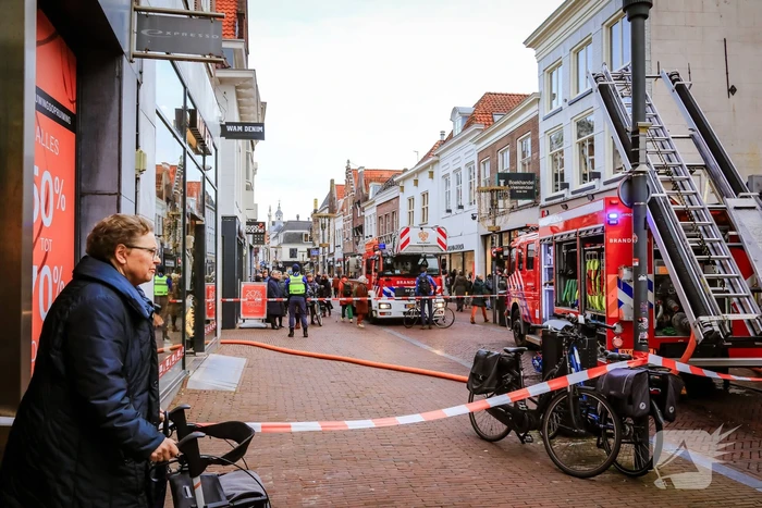 Veel schade bij woningbrand