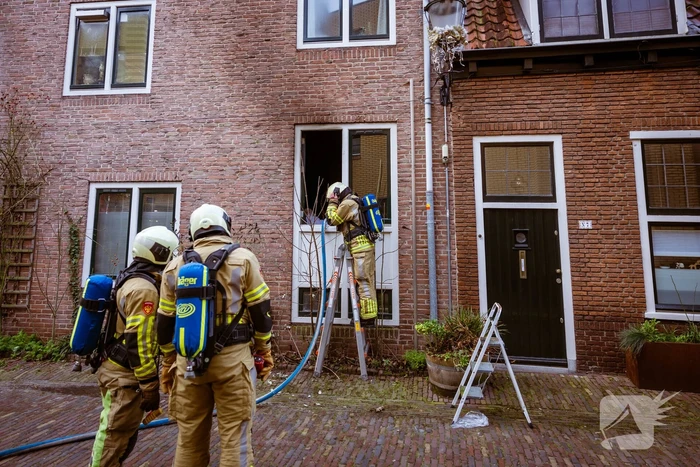 Veel schade bij woningbrand
