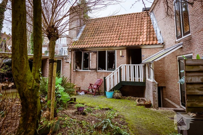 Veel schade bij woningbrand