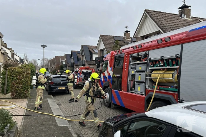 Woning vol rook door brand