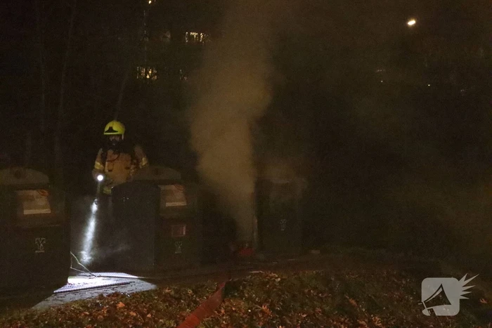 Veel rookontwikkeling bij brand in container