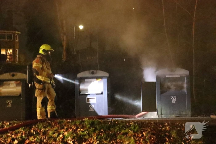 Veel rookontwikkeling bij brand in container