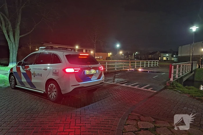 Buitenbrand op brug snel geblust
