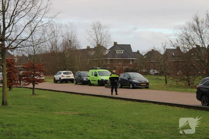 Straat afgezet na aantreffen vuurwerkbom