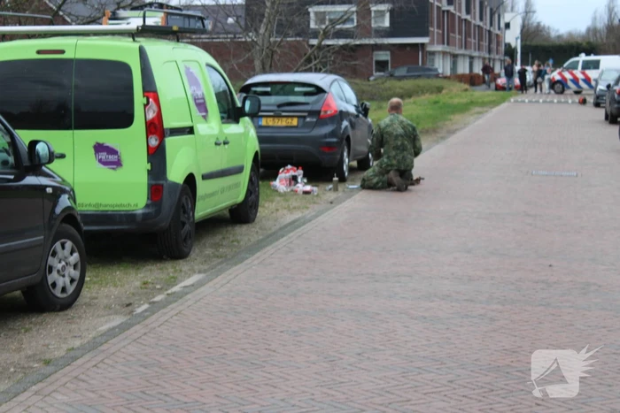 Straat afgezet na aantreffen vuurwerkbom