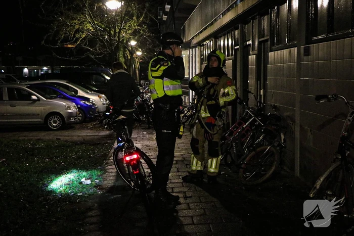 Brandweer ingezet voor vuurkorf op balkon