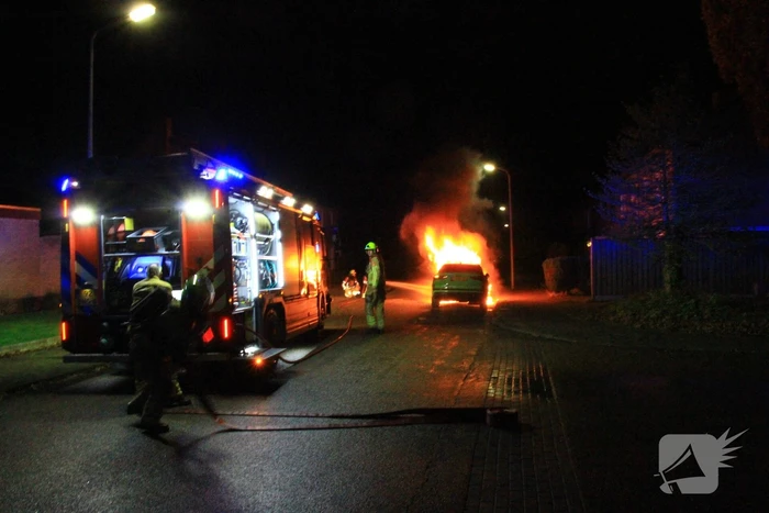 Dure Audi RSQ3 verwoest door brand