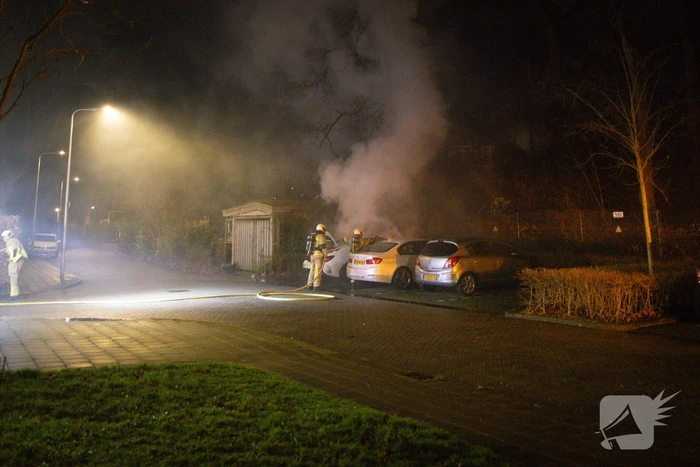 Auto verwoest door brand