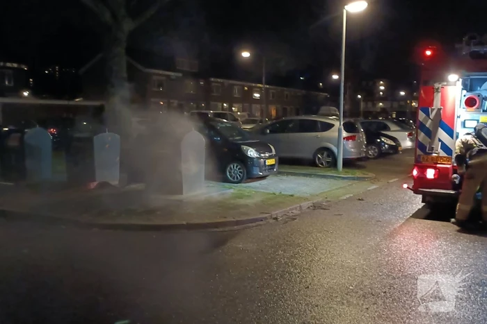 Rookontwikkeling door brand in ondergrondse container