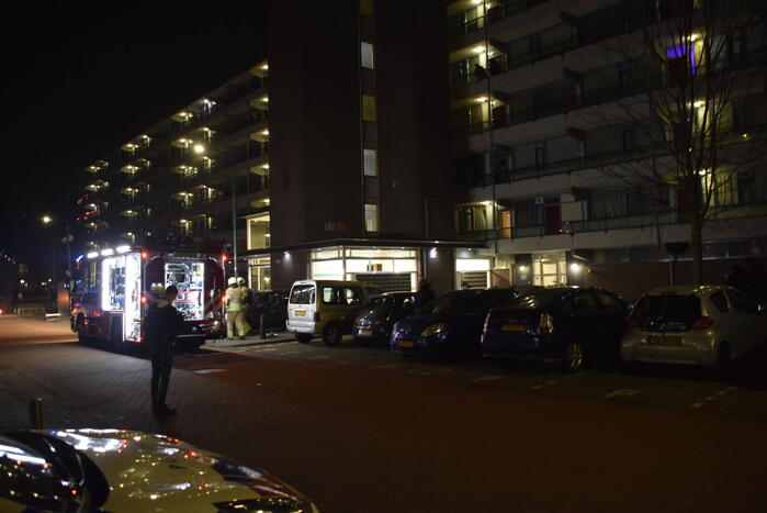 Brand op balkon door vuurwerk