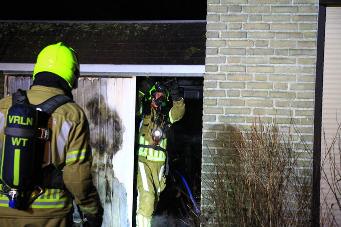 Veel schade na brand in garage
