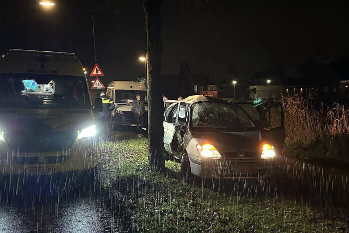 Jongeren gewond bij aanrijding