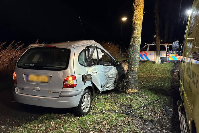 Jongeren gewond bij aanrijding