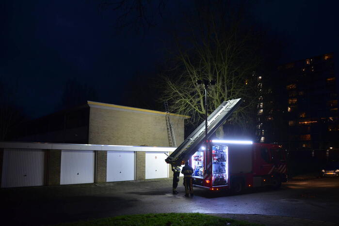 Dakinspectie na melding brandgerucht