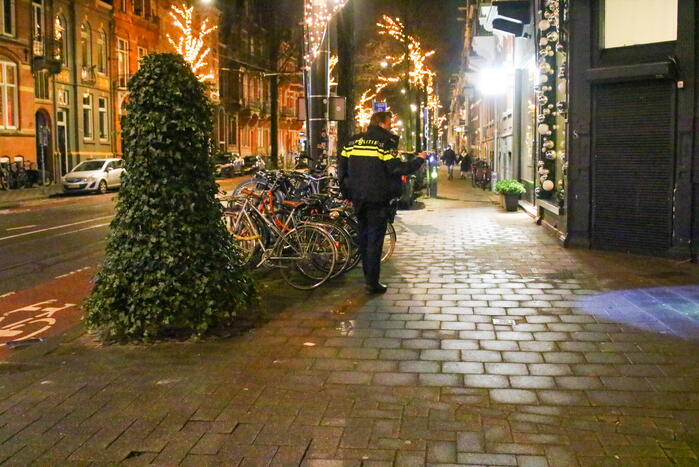 Politie zoekt mes na steekincident