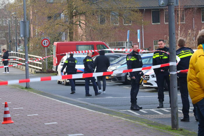 Geparkeerde auto beschoten