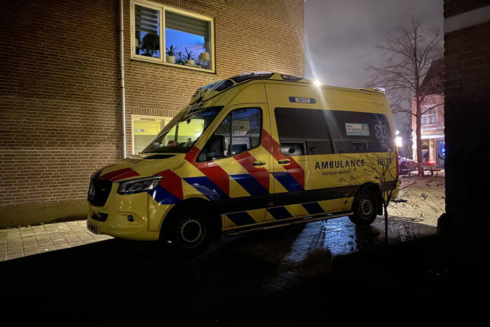 Veel bekijks bij medisch incident in woning