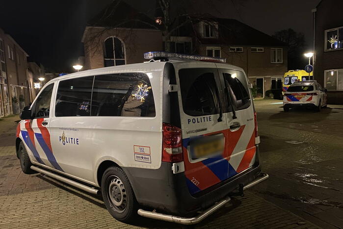 Veel bekijks bij medisch incident in woning