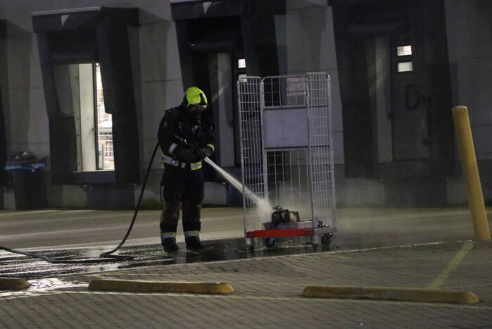 Brand bij distributiecentrum post-nl