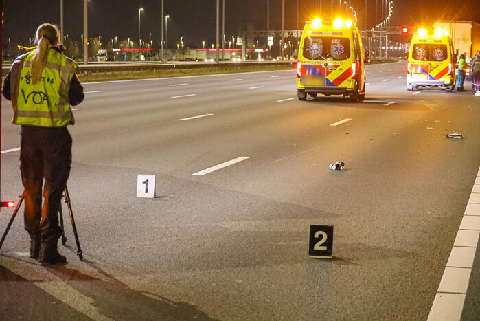 Persoon overleden bij aanrijding op snelweg