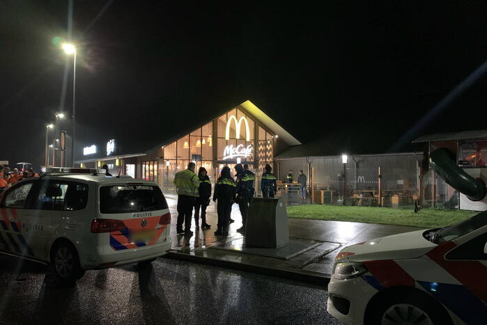 Grote politie-inzet na vechtpartij voetbal hooligans