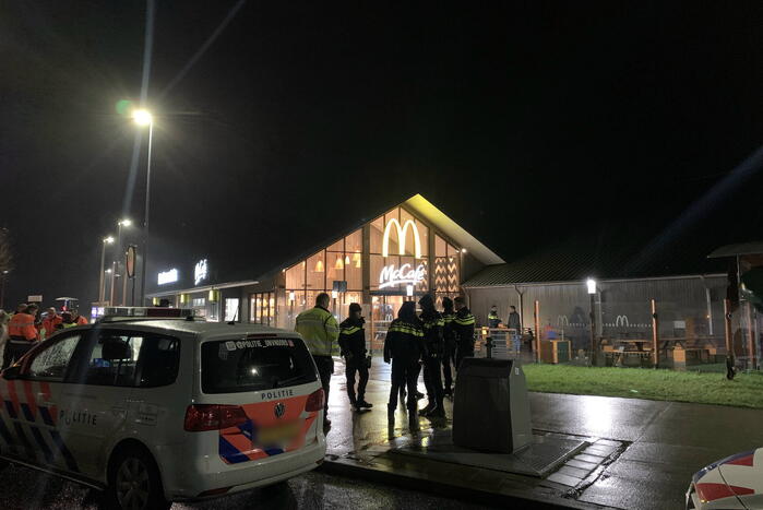 Grote politie-inzet na vechtpartij voetbal hooligans