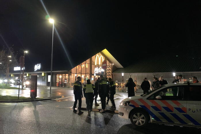 Grote politie-inzet na vechtpartij voetbal hooligans